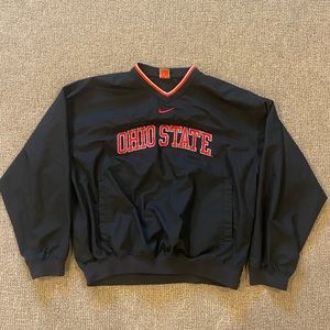 Ohio State Buckeyes Ncaa Nike Pullover. Crewneck Windbreaker vneck.